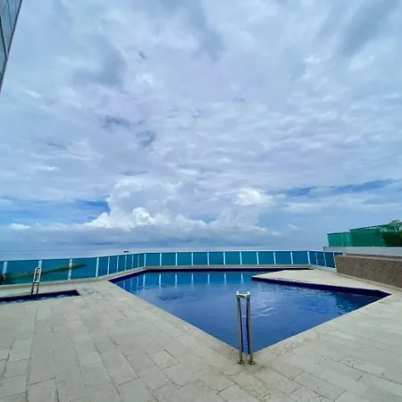 Apartamento Con Vista Al Mar En Edificio Infinito Cartagena